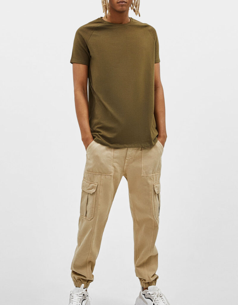 Raglan sleeve T-shirt 2 Raglan sleeve T-shirt